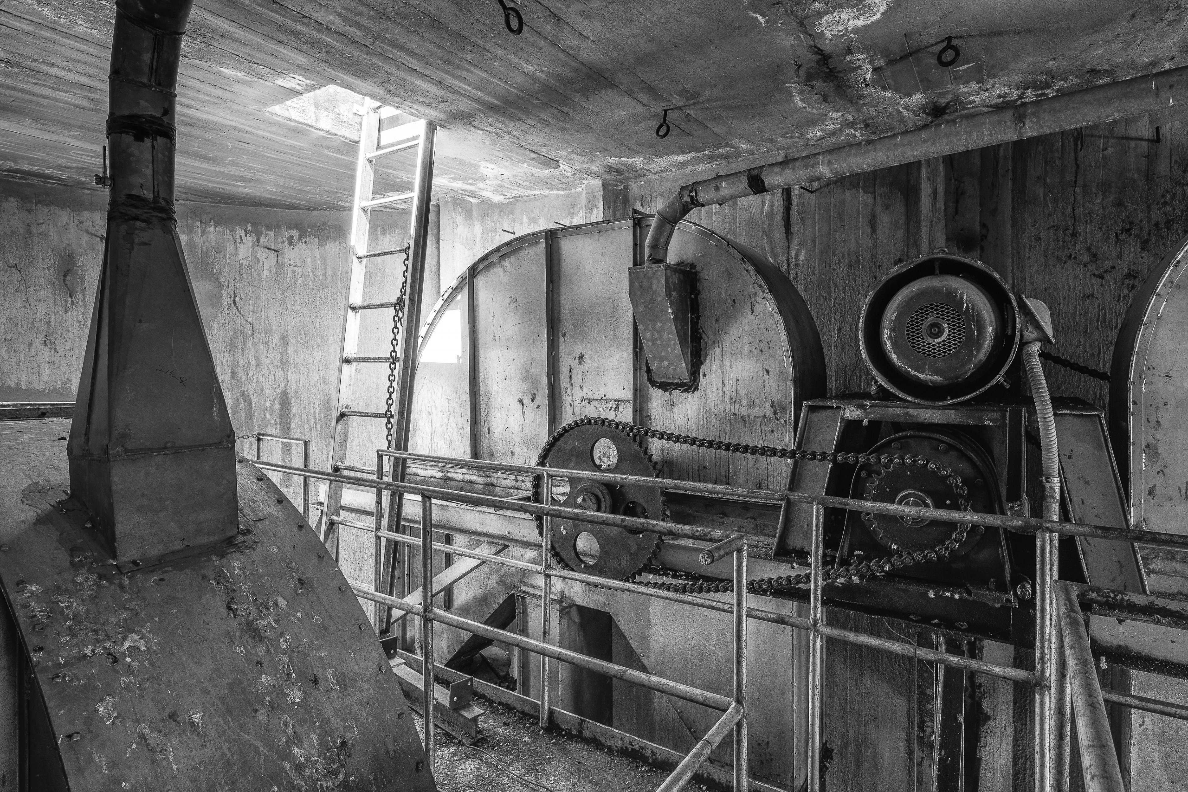 Chain Ring | Grange Feeds Silo/Modesto, CA | St. Stan's Brewing Co./Valley Interiors & Design
