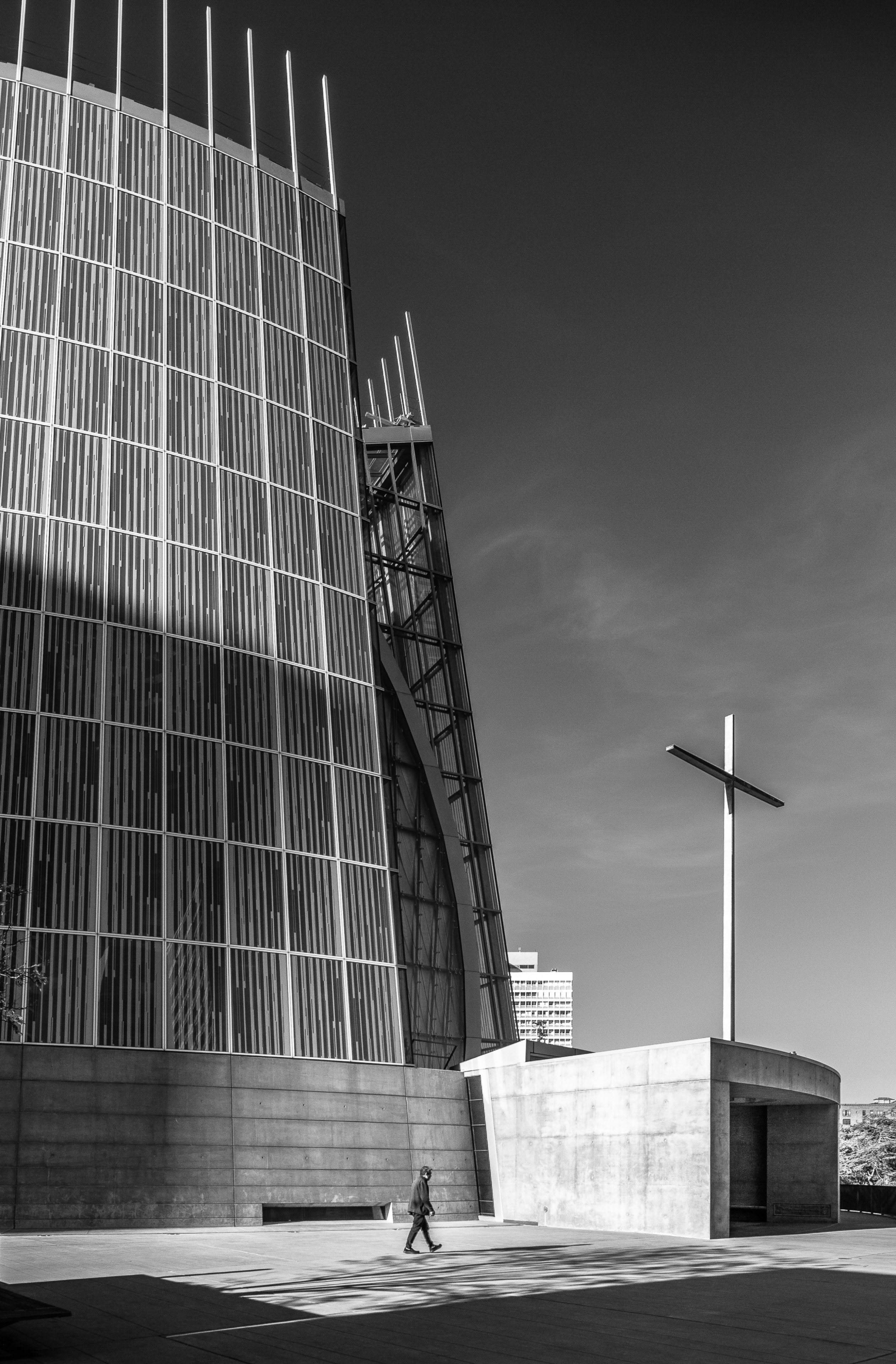 Walking In | Oakland, CA | San Francisco and Oakland Architecture